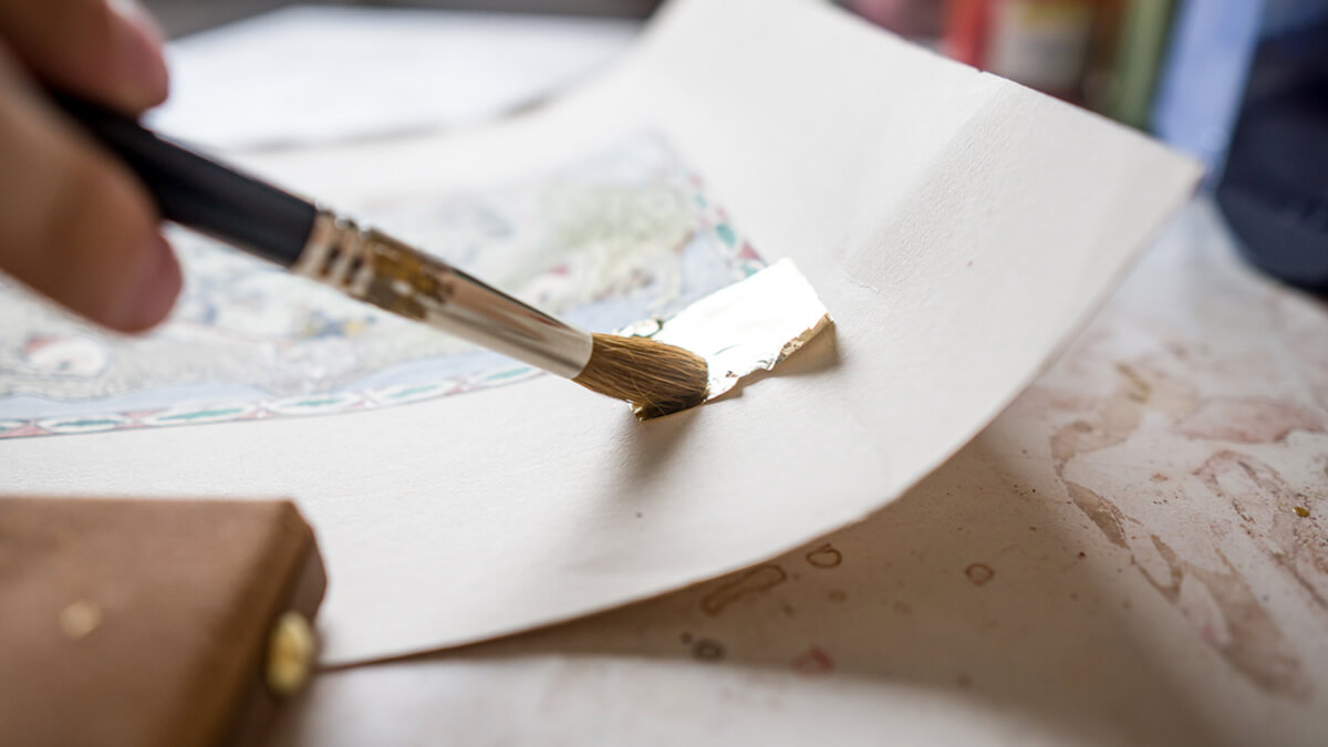 Gilding Through Seasons